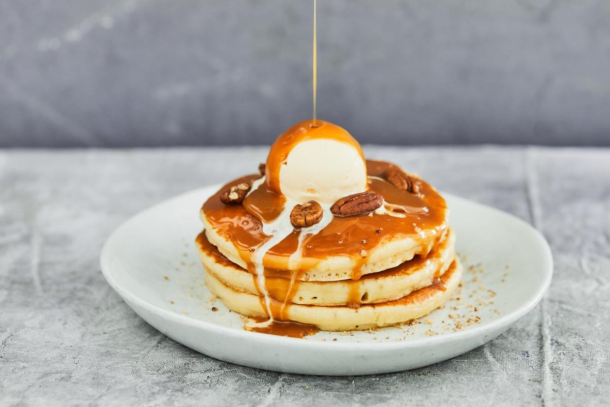Toffee & Pecan Pancakes